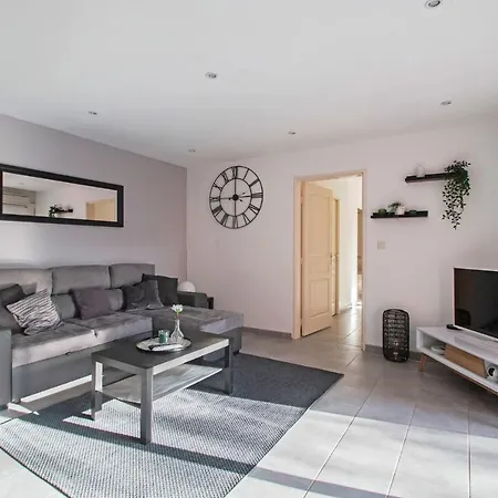 Apartamento Appt Spacieux, Proche Ggl Stadium, 4 Pers, Garage Prive & Wifi Montpellier